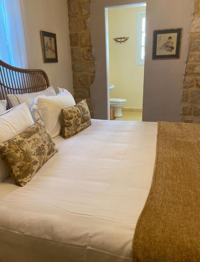 Dar Alice Hotel Tyre Bagian luar foto
